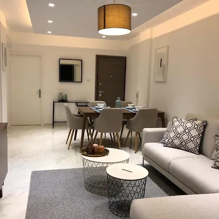 After B00klng Must Scаn Qr-c0dе --two Bedroom Cozy Flat Near The 度假居